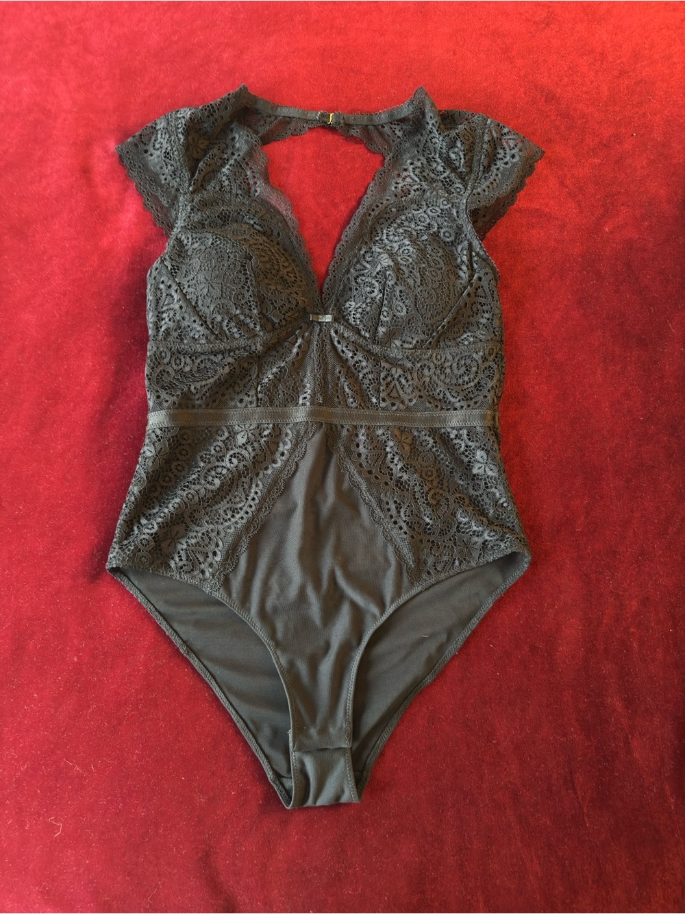Lace Plunge One-Piece Bodysuit - Black size M